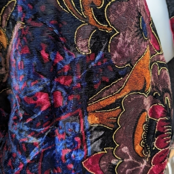 VINTAGE 80s Velour floral textured Cropped Jacket Black burgundy size Small @E - Picture 4 of 8